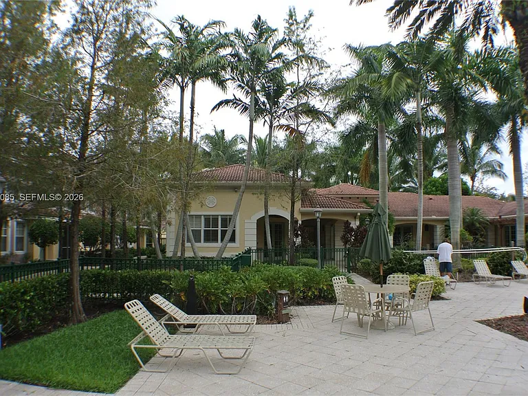 6902 W Sample Rd #6902 — Photo 8
