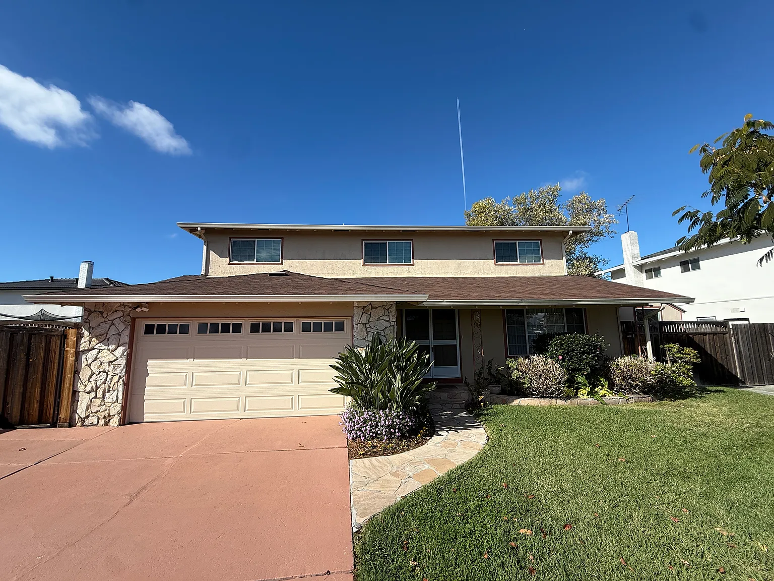 6429 Robertson Ave photo 1