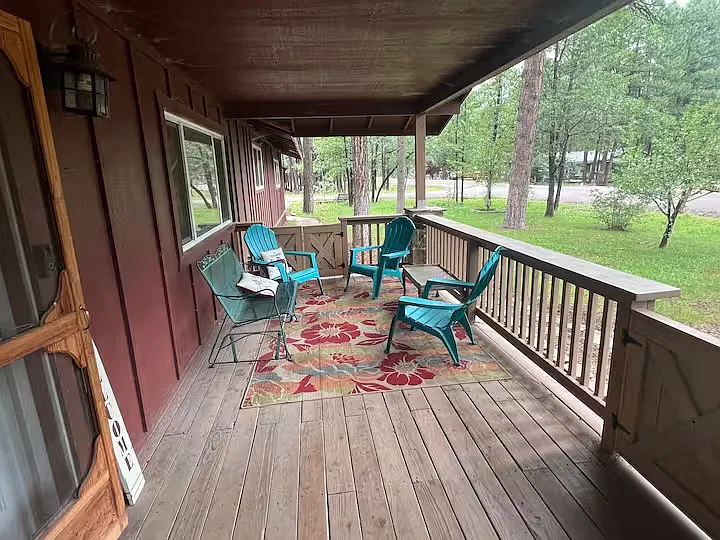 3 bed, 1420 sqft, $1,800 — Photo 2