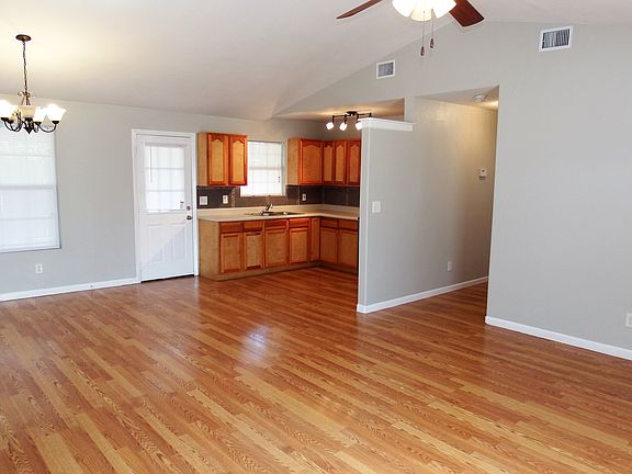 3rd image of 163 Pima St