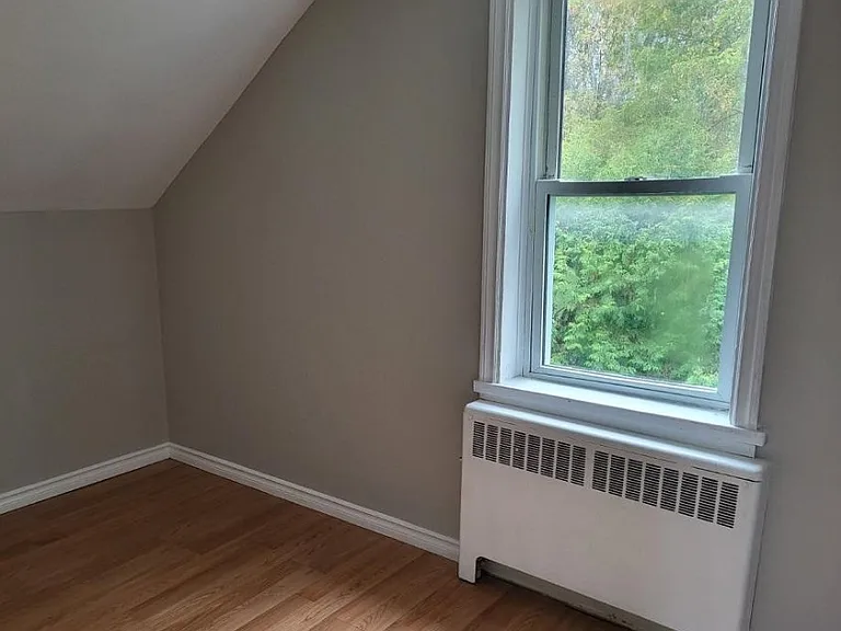 43 Belanger Ave — Photo 12