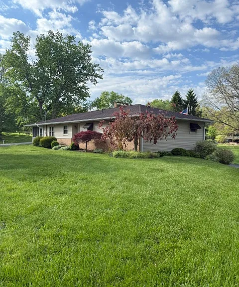 212 Hoffman Rd — Photo 24