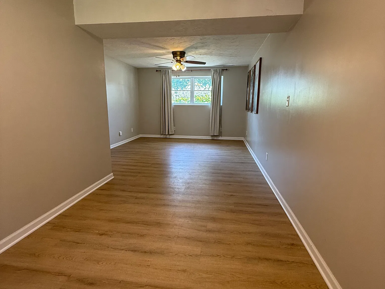3 bed, 2.5 bath, 1114 sqft, $2,200 — Photo 3