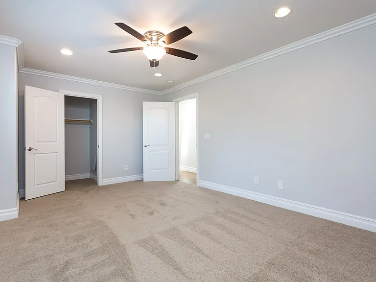 5564 Lone Star Dr — Photo 29