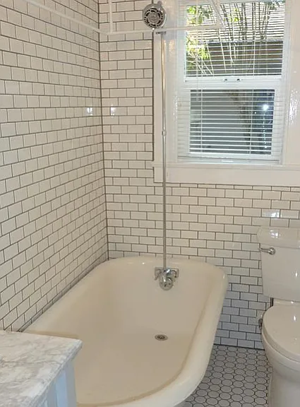 Vintage style bathroom fixtures