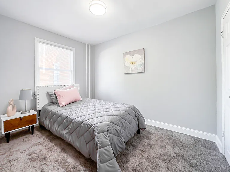 1 W Oakland Ave #15D — Photo 10