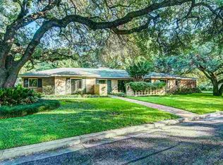 3828 Chateau Ave, Waco, TX 76710