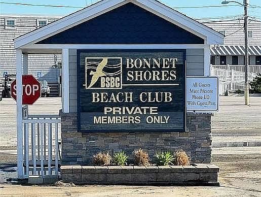 1st image of 175 Bonnet Point Rd #F1