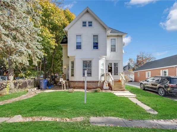 240 Pine St, Lockport, NY 14094