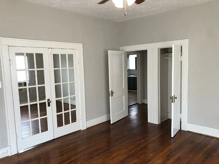 1132 W Cavalcade St — Photo 17
