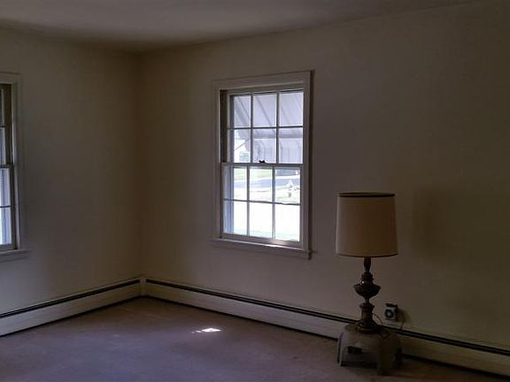 5th image of 1847 E Bowman St