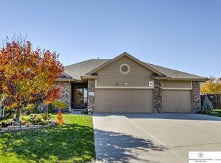 14650 Hartman Ave, Omaha, NE 68116