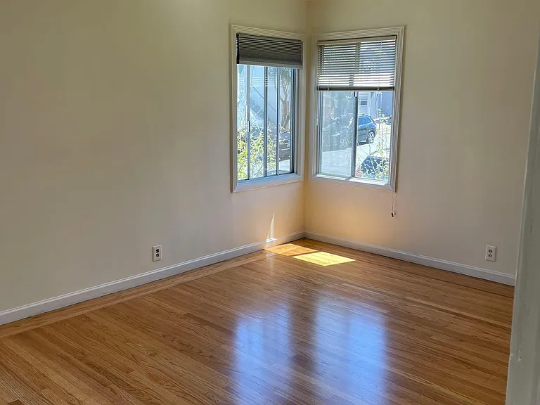 193 Miramar Ave — Photo 5