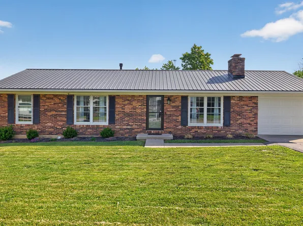 13 Lakeview Dr, Winchester, KY 40391