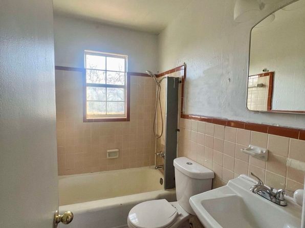 2248 Riverview Dr APT D