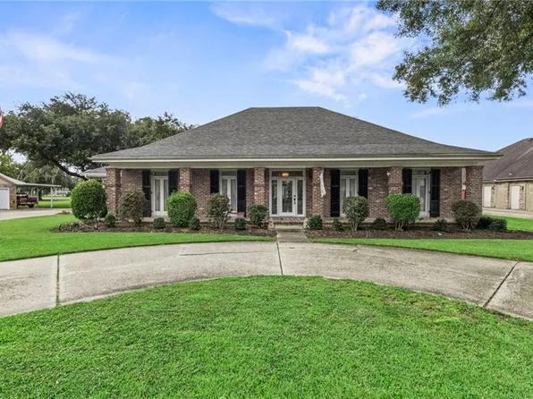 10 E Woodlawn Dr, Destrehan, LA 70047
