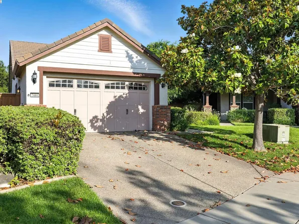 7444 Abbey Cir, Elk Grove, CA 95757