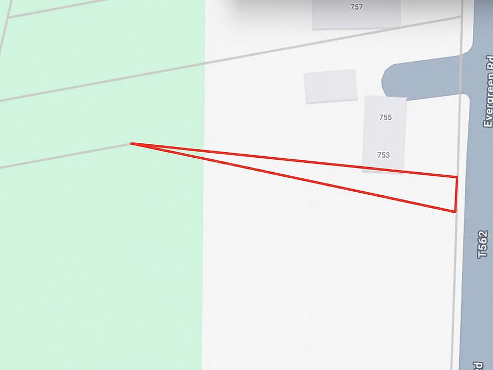 2nd image of 753 Evergreen Rd
