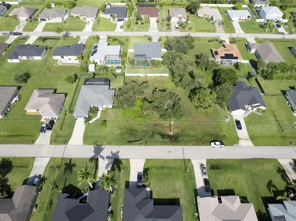 1502 SW 19th AVE, CAPE CORAL, FL 33991