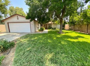 1210 N Ohio Pl, Porterville, CA