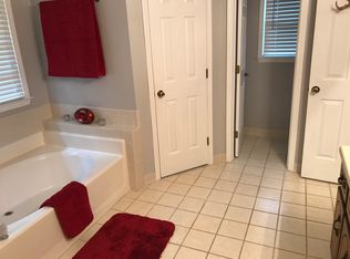 15 Sandy Dr, Stockbridge, GA 30281