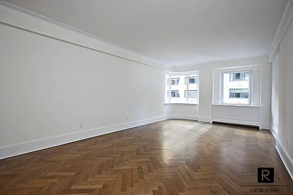 Rented by R New York | media 36