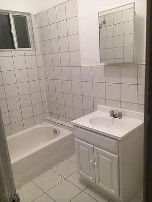 Rented by Hillel Realty Group | media 7