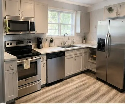 1441 Andrews St NW — Photo 4