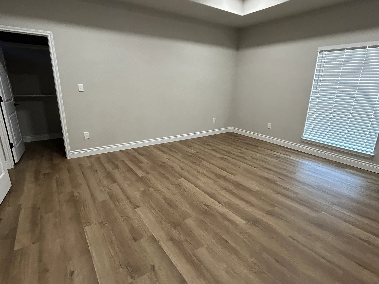 3 bed, 1830 sqft, $1,950 — Photo 3