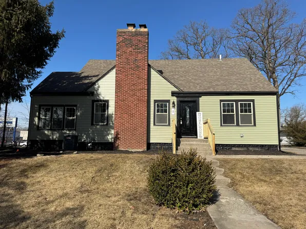 1 Indian Trl, Merrillville, IN 46410