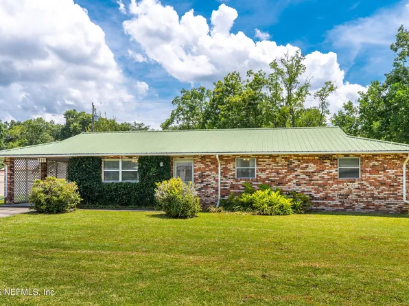 710 CHIPSHOT Drive, Macclenny, FL 32063