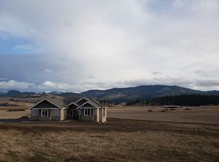 2333 S Barker Rd, Greenacres, WA 99016