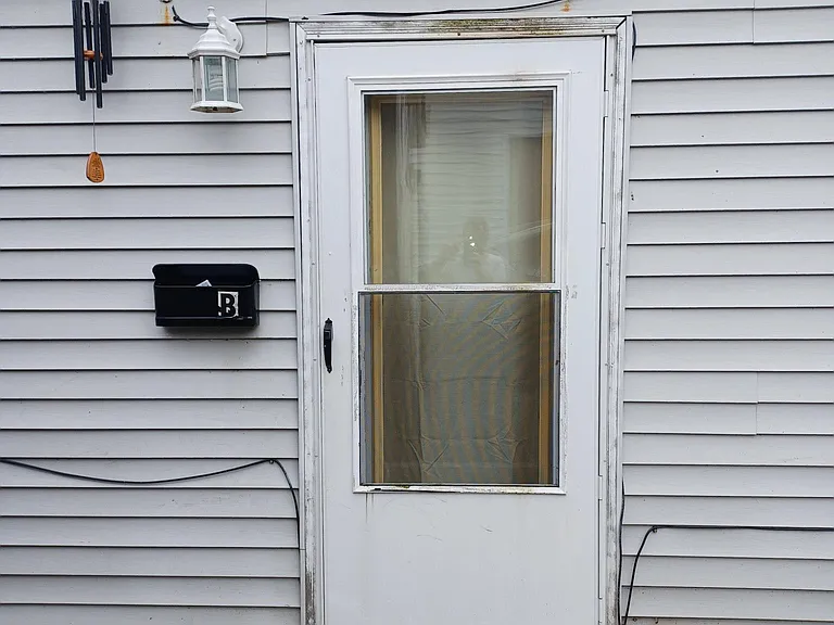 154 Williams St #B — Photo 13