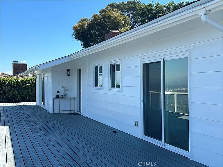 1 Martingale Dr — Photo 9
