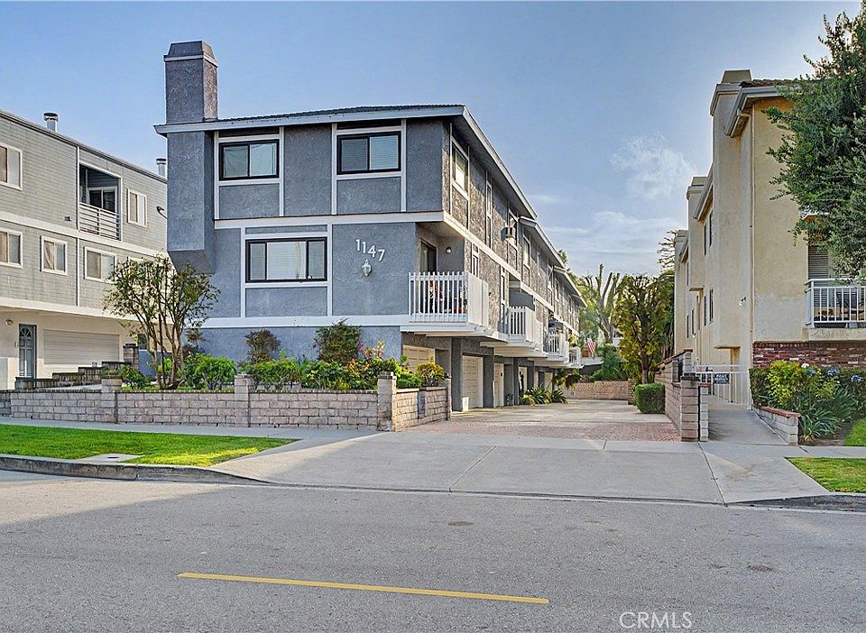 1st image of 1147 S Leland St APT 3