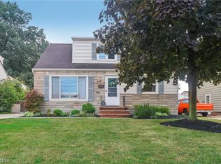 30310 Forest Grove Rd, Willowick, OH 44095