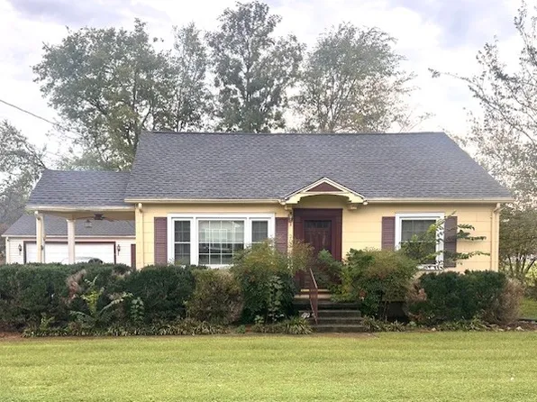 207 Fairview Dr, Hopkinsville, KY 42240