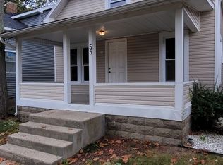 1113 S Oakwood Circle Dr #55, Syracuse, IN 46567