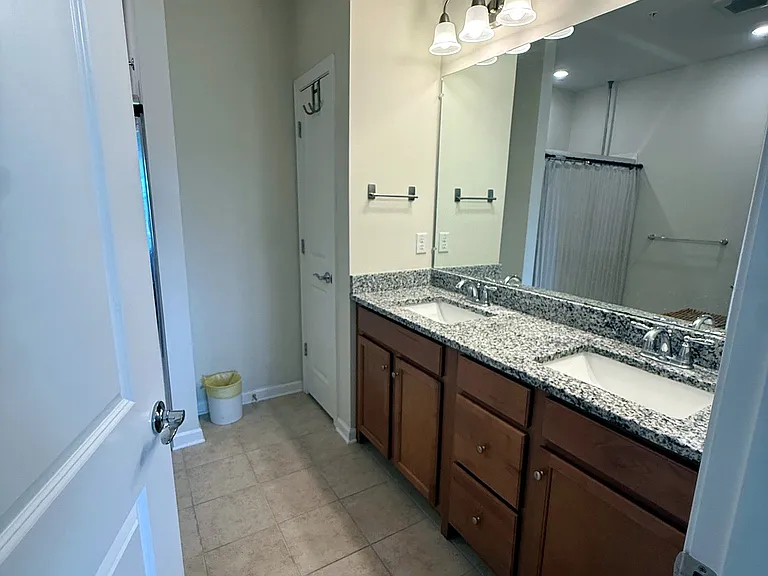 120 University Ave #2301 — Photo 22