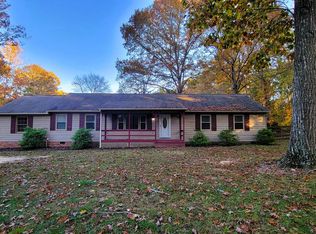 1615 Otterdale Rd, Midlothian, VA 23114