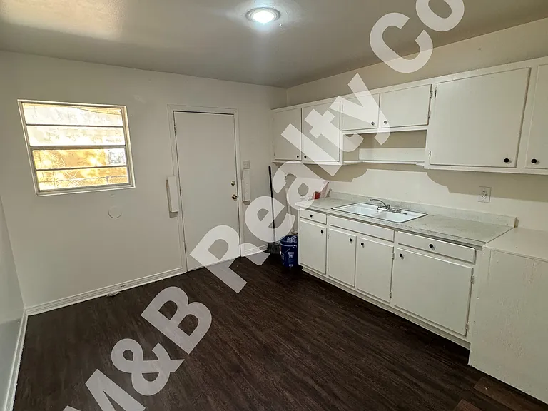 666 Palm St #3 — Photo 2
