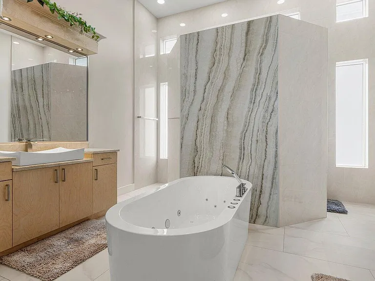 11164 Boca Woods Ln — Photo 20