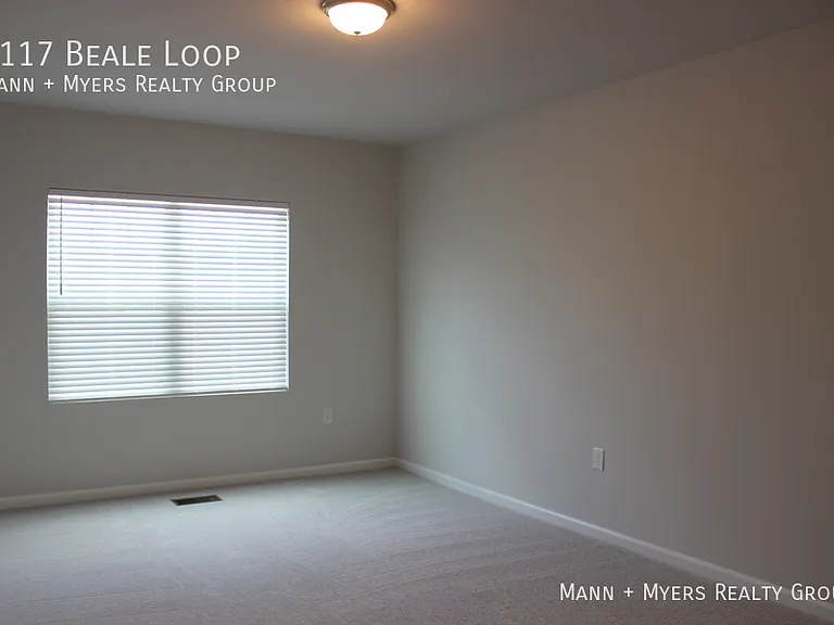 6117 Beale Loop — Photo 8