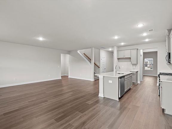 Welcome to the Johnson floorplan at The Farm at Wells Creek - Signature Collection.