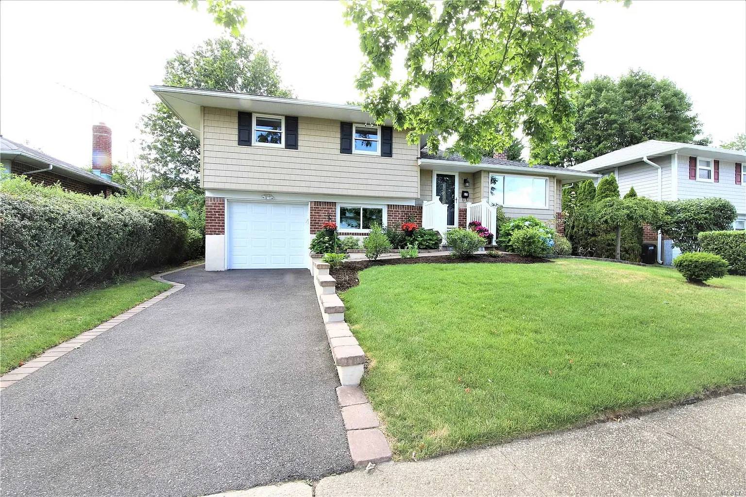 15 Spector Ln photo 1