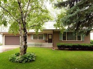 1300 Crown St, Montgomery, IL 60538