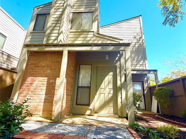 11703 Lakeside Place Dr #229, Houston, TX 77077