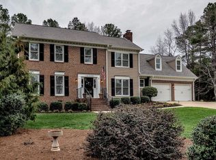 10709 Oldbrook Ct, Raleigh, NC 27614