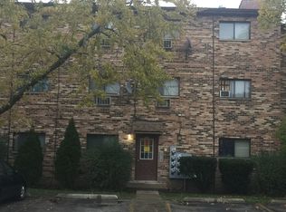 1517 N Silver Ln APT 3A, Palatine, IL 60074