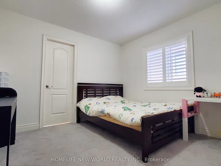 28 Fallharvest Way — Photo 22